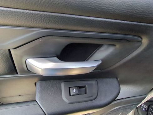 New 2026 RAM 1500 Express AWD/4WD image 32