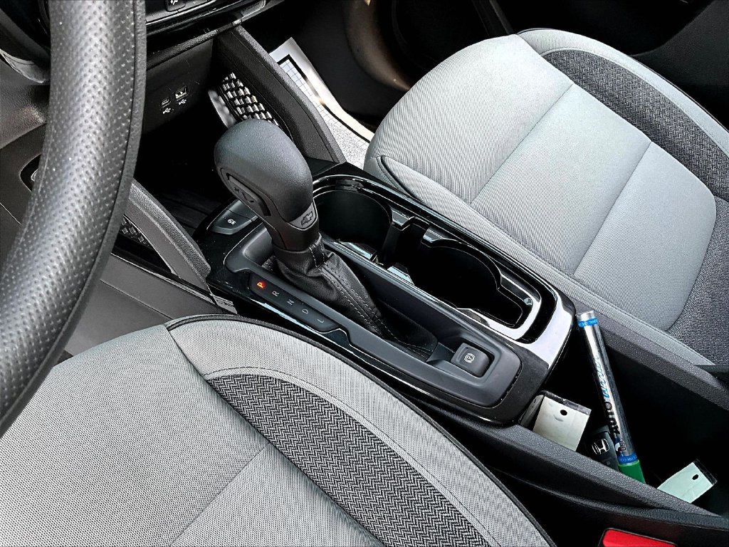 Used 2024 Chevrolet TrailBlazer LT FWD image 17