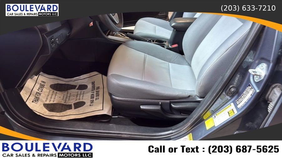 Used 2016 Toyota Corolla L FWD image 23