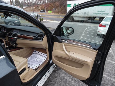 Used 2013 BMW X5 xDrive35i image 22
