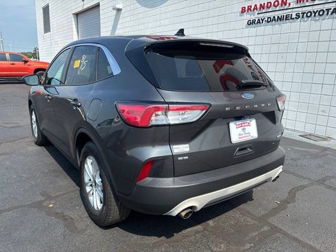 Used 2020 Ford Escape SE FWD image 5