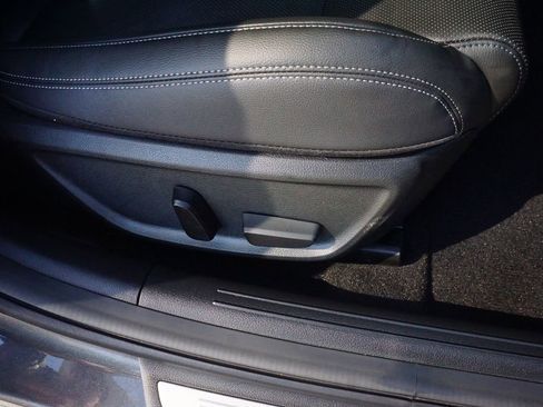 Certified 2026 Genesis G70 2.5T image 23