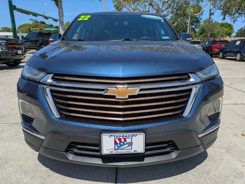 Used 2022 Chevrolet Traverse LT w/ LPO, Floor Liner Package AWD/4WD image 8