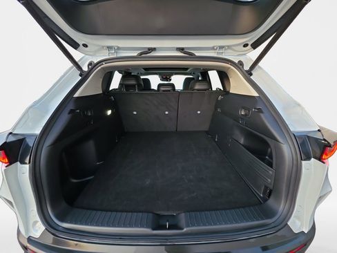 Used 2025 MAZDA CX-50 AWD 2.5 Hybrid w/ Premium Pkg image 23