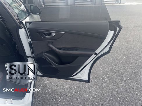 Used 2024 Audi RS Q8 w/ Black Optic Package image 29