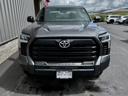 Certified 2025 Toyota Tundra SR5 AWD/4WD image 12