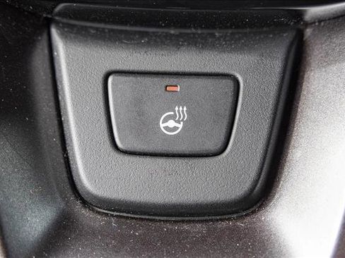 Used 2024 Honda Pilot TrailSport image 17