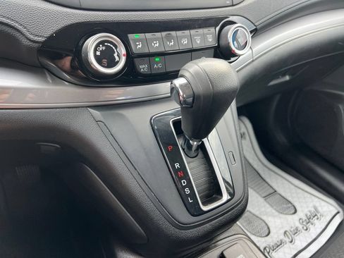 Used 2015 Honda CR-V LX image 14
