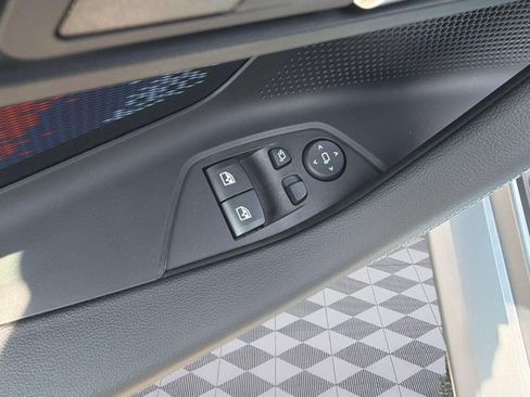 New 2026 BMW M2 w/ Lighting Package RWD image 25