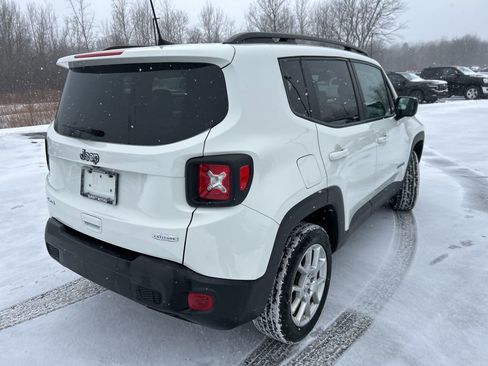 Used 2022 Jeep Renegade Latitude w/ Convenience Group image 7