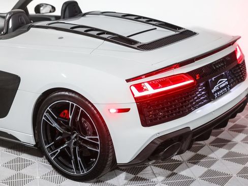 Used 2020 Audi R8 V10 performance AWD/4WD image 17