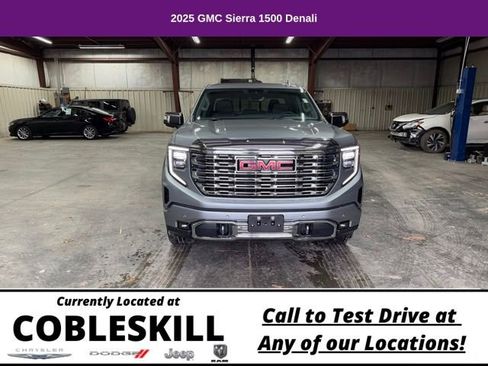 Used 2025 GMC Sierra 1500 Denali w/ Denali Reserve Package image 2