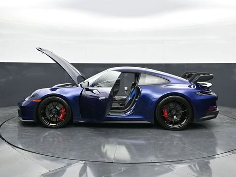 Used 2022 Porsche 911 GT3 RWD image 47
