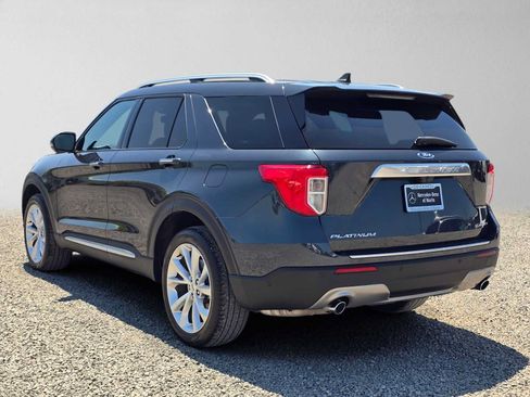 Used 2023 Ford Explorer Platinum w/ Premium Technology Package AWD/4WD image 5
