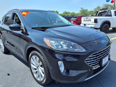 Used 2021 Ford Escape Titanium w/ Titanium Elite Package image 8