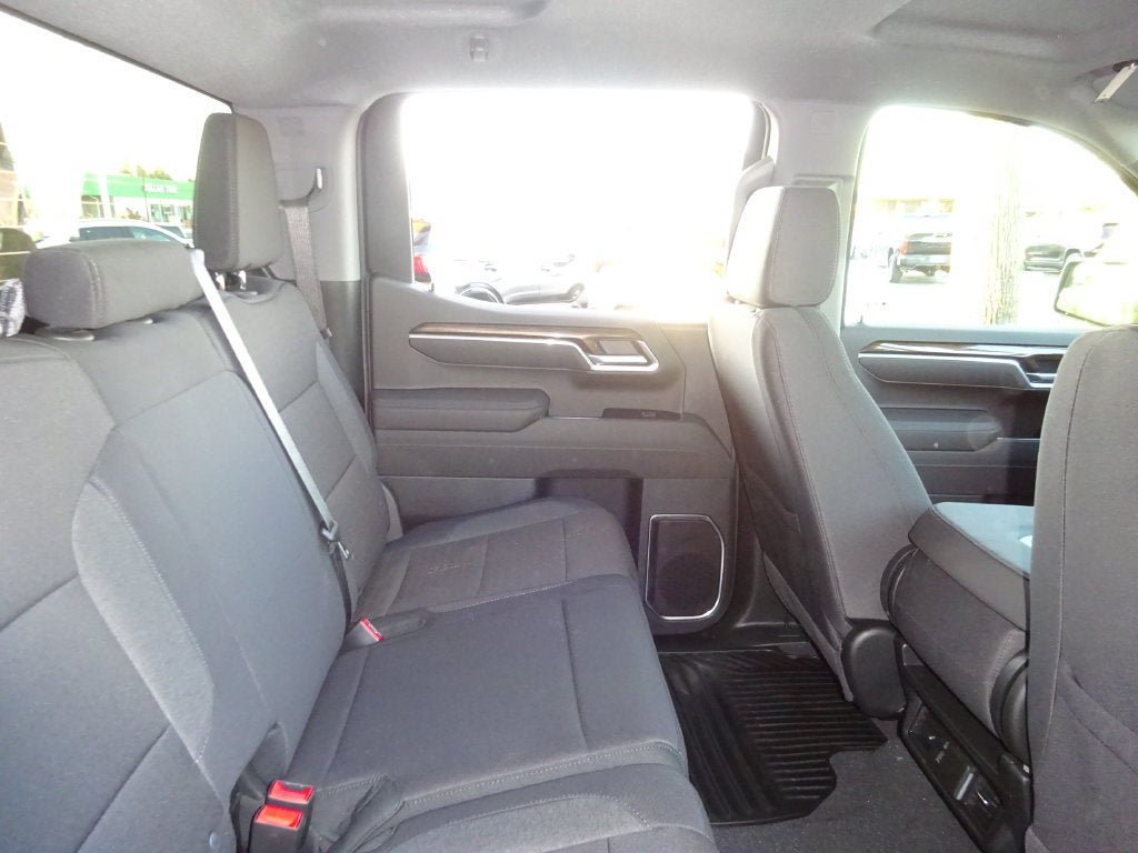 New 2026 Chevrolet Silverado 1500 RST AWD/4WD image 22