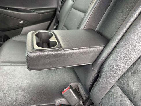 Used 2017 Hyundai Tucson SE Plus AWD/4WD image 10
