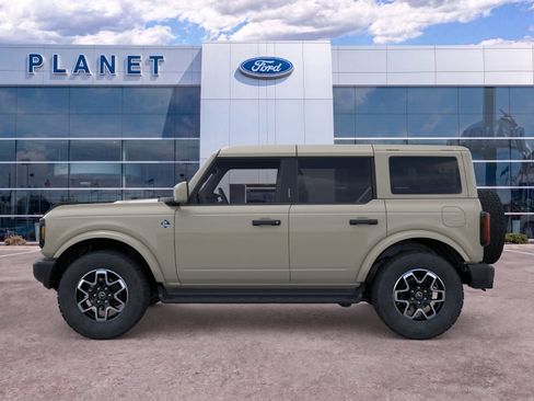 New 2026 Ford Bronco Outer Banks AWD/4WD image 3