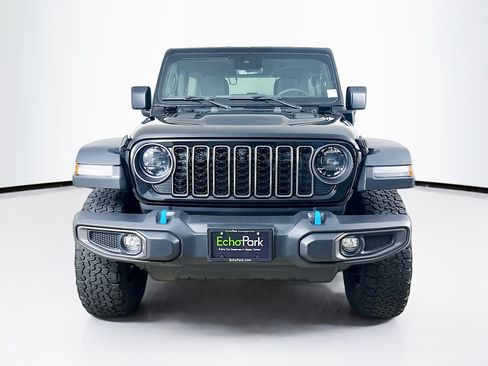 Used 2024 Jeep Wrangler Unlimited Rubicon 4xe w/ Technology Group AWD/4WD image 2