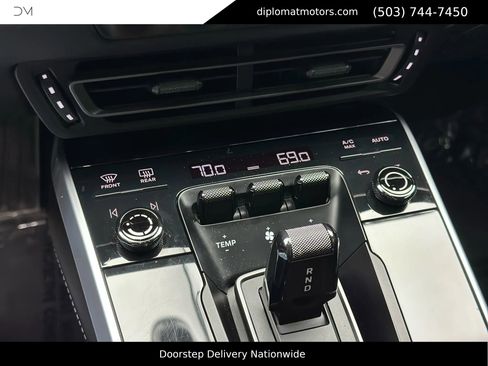 Used 2021 Porsche 911 Turbo S image 27