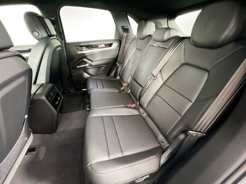 New 2026 Porsche Cayenne AWD/4WD image 24