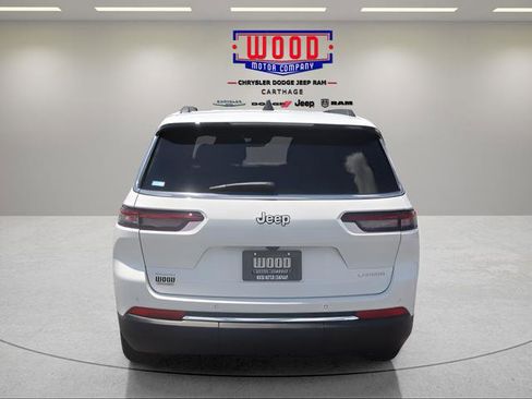 New 2026 Jeep Grand Cherokee L Laredo AWD/4WD image 4