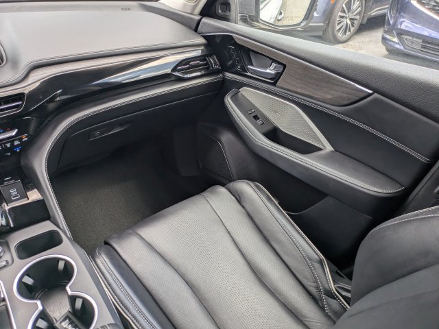 Used 2023 Acura MDX w/ Advance Package AWD/4WD image 22