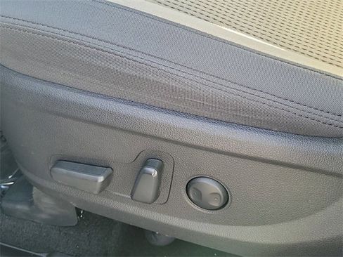 Used 2023 Hyundai Santa Fe SEL image 16