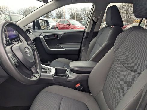 Used 2024 Toyota RAV4 LE image 23