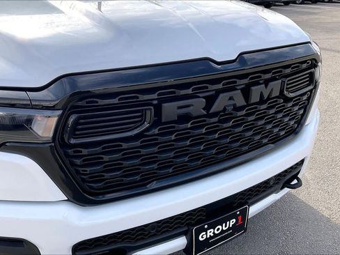 Used 2025 RAM 1500 Lone Star image 28