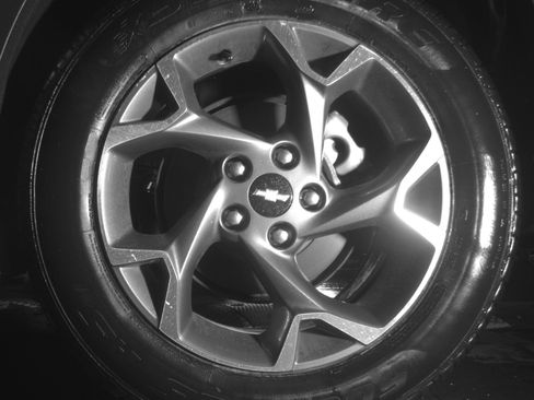 Used 2025 Chevrolet Trax LT w/ LT Convenience Package FWD image 14