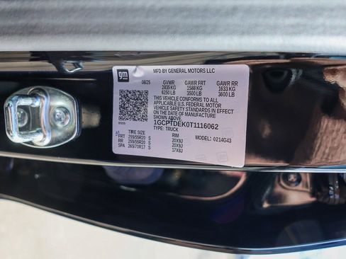 Used 2026 Chevrolet Colorado Z71 w/ Z71 Convenience Package 2 image 31