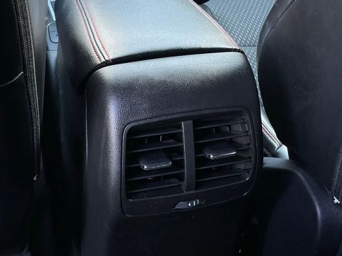 Used 2025 Ford Escape ST-Line FWD image 24