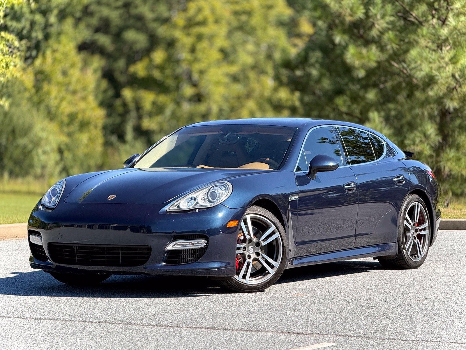 Used 2012 Porsche Panamera AWD/4WD image 8