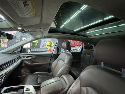 Used 2019 Audi Q7 3.0T Prestige w/ Prestige Package image 35