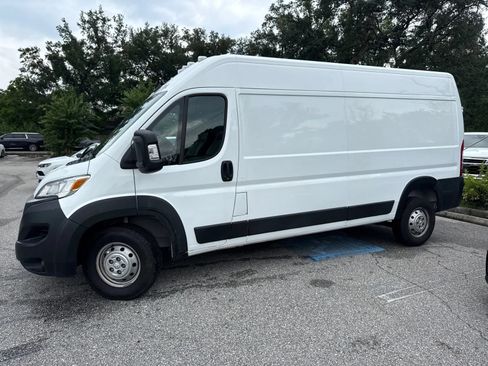 Used 2023 RAM ProMaster 2500 FWD image 4
