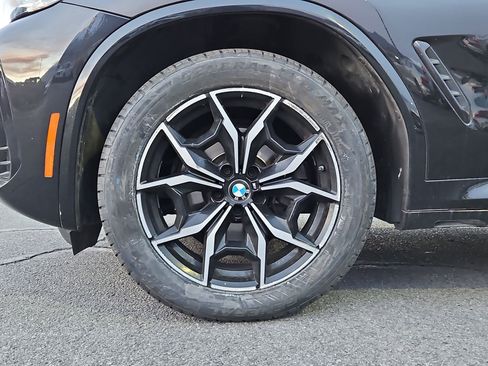 Used 2023 BMW X4 xDrive30i w/ M Sport Package image 13