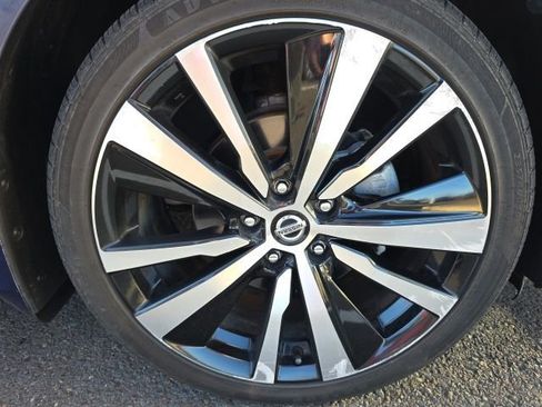 Used 2021 Nissan Altima 2.5 SR w/ SR Premium Package image 13