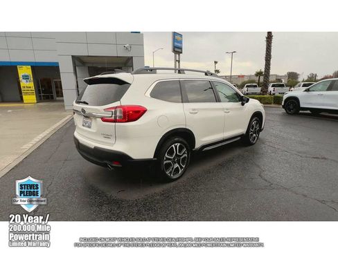 Used 2024 Subaru Ascent Limited w/ Technology Package image 11