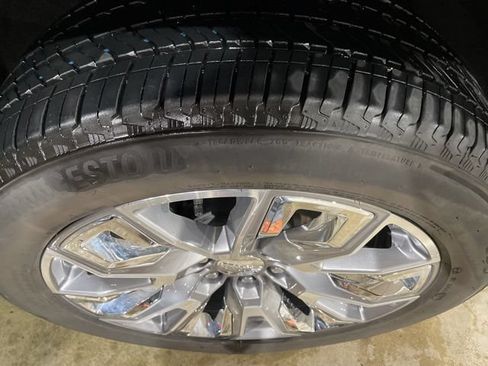 Used 2026 GMC Sierra 1500 Denali w/ Denali Reserve Package AWD/4WD image 32