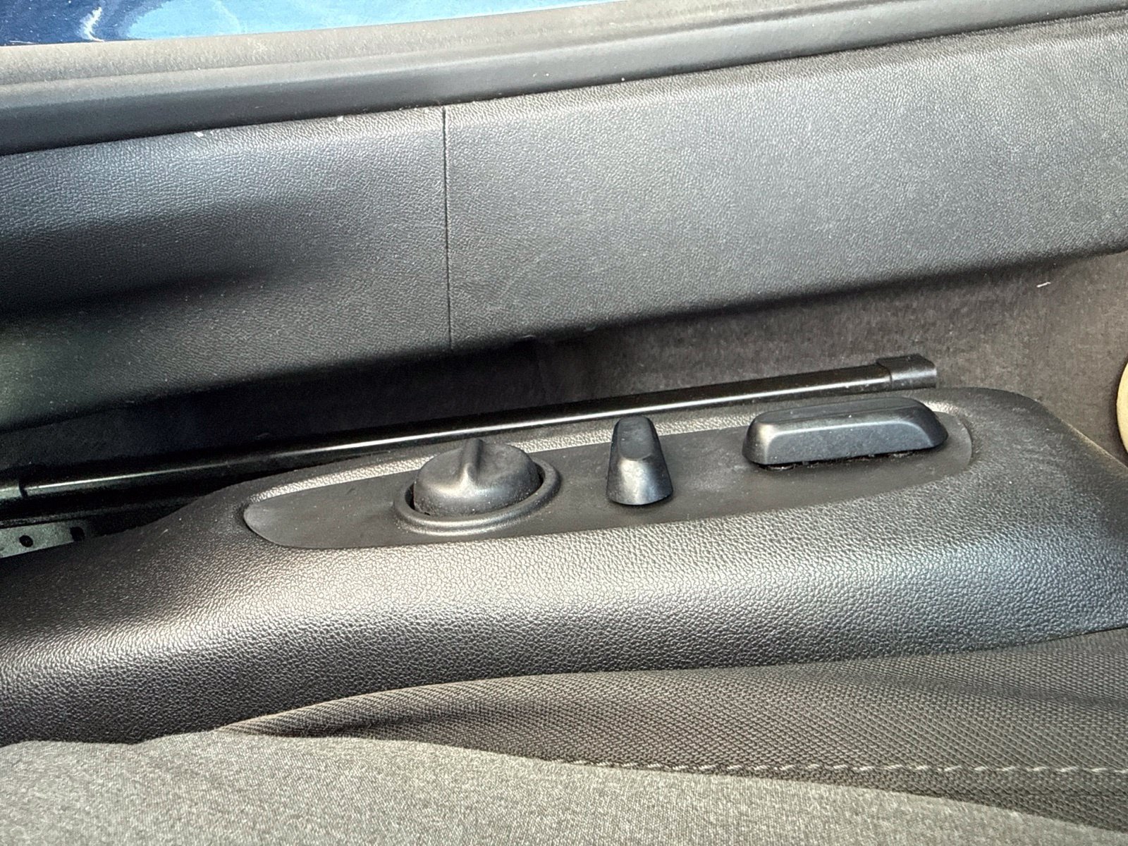 Used 2020 Chevrolet Malibu LT FWD image 36
