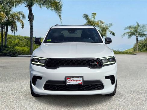 Certified 2024 Dodge Durango GT RWD image 3