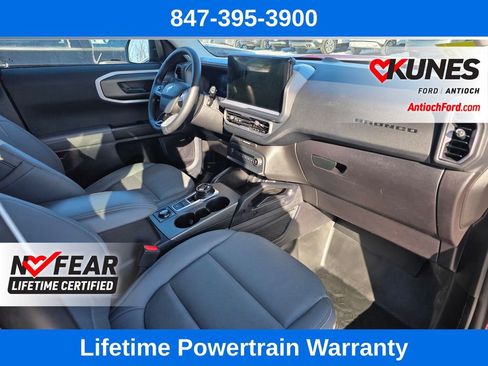 Used 2025 Ford Bronco Sport Badlands image 32