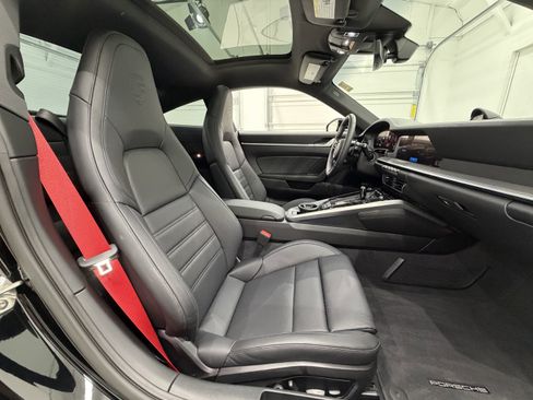 Certified 2025 Porsche 911 Carrera S image 21
