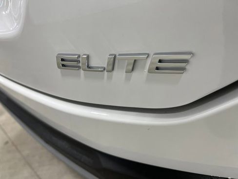 New 2025 Honda Pilot Elite image 7