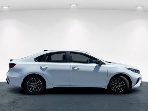 Used 2023 Kia Forte GT-Line FWD image 10