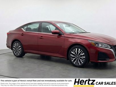 Used 2025 Nissan Altima 2.5 SV