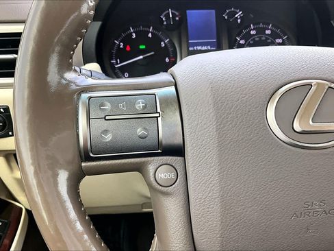 Used 2018 Lexus GX 460 Luxury w/ Preferred Accessory Package AWD/4WD image 24