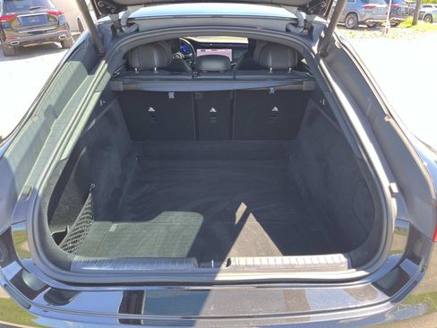 Certified 2023 Mercedes-Benz EQS 580 4MATIC Sedan image 11