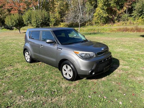 Used 2016 Kia Soul image 1